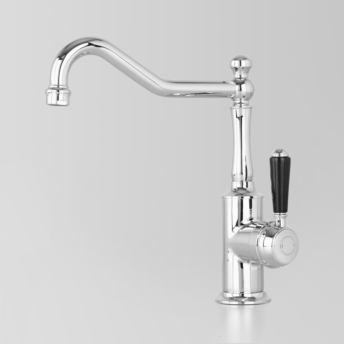 Olde English Signature Sink Mixer - Image 5